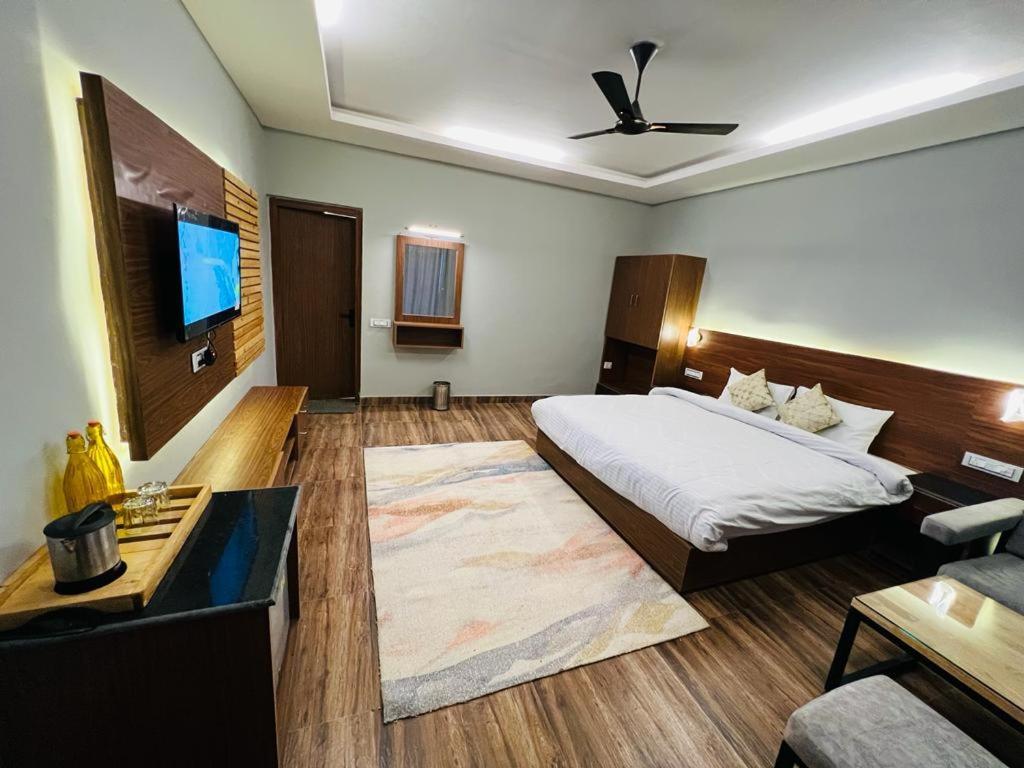 Hotel The Foresta By Orchid Hospitality & Holidays Mukteshwar Exterior foto